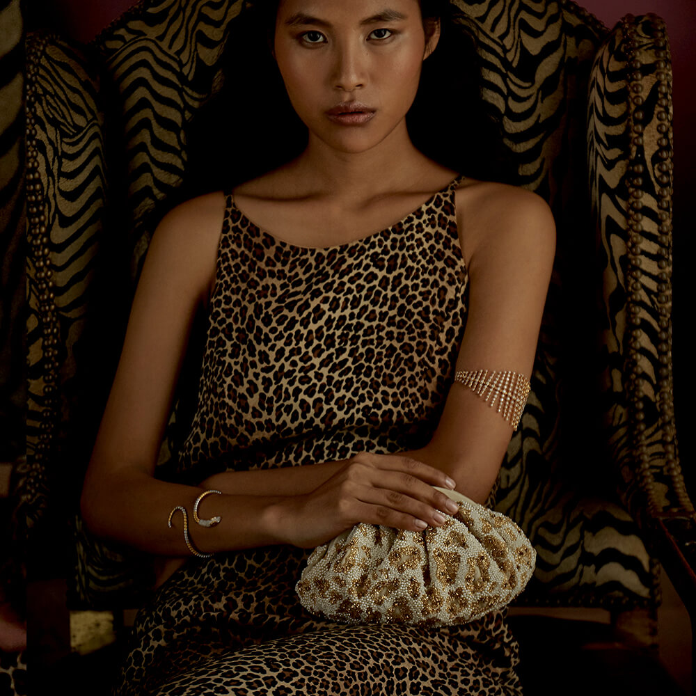 Chichi Soft Pouch Peerless Gold