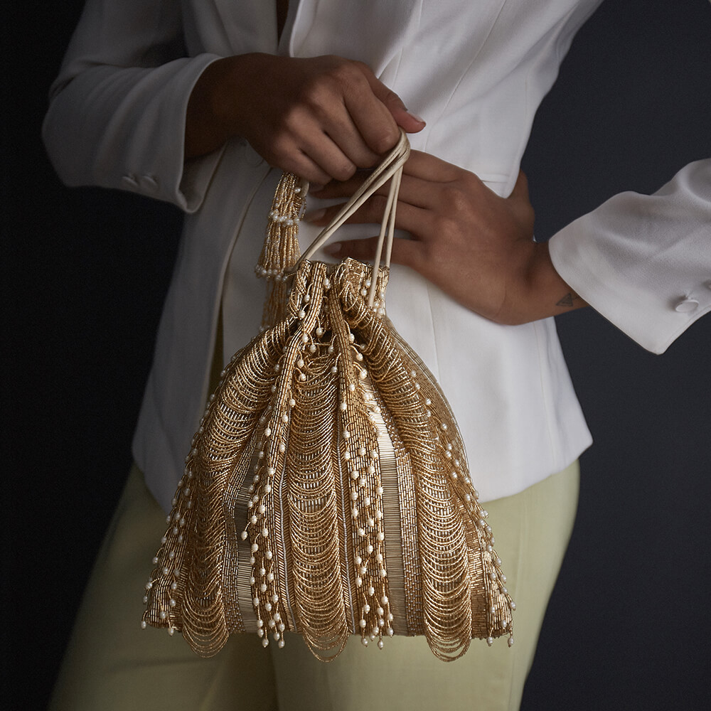 Ruche Potli Peerless Gold