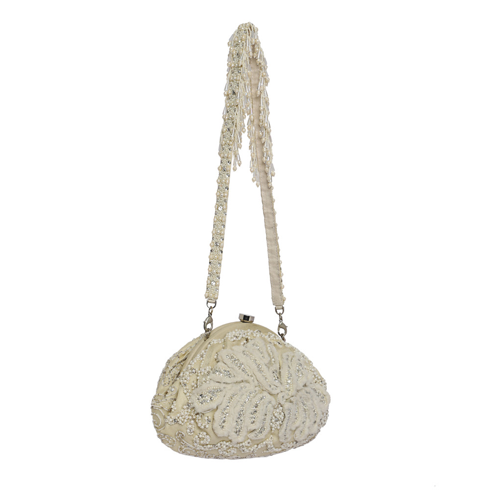 Baroque Soft Pouch Pristine Ivory With Handle